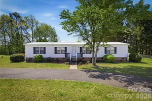 4859 Thistle Ct, Granite Falls, NC 28630 - Photo 2