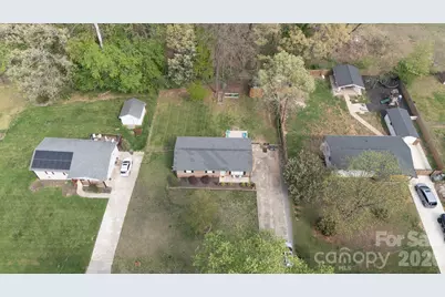 2640 Meadow Lark Lane, Gastonia, NC 28056 - Photo 2