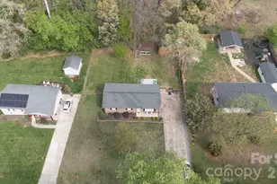 2640 Meadowlark Ln, Gastonia, NC 28056 - Photo 2