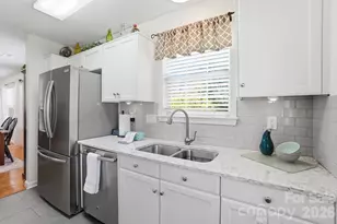 163 Diamond Dr, Mooresville, NC 28117 - Photo 24