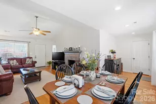 163 Diamond Dr, Mooresville, NC 28117 - Photo 20