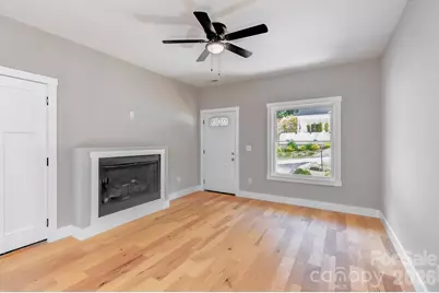 139 Northbend Drive, Asheville, NC 28804 - Photo 8
