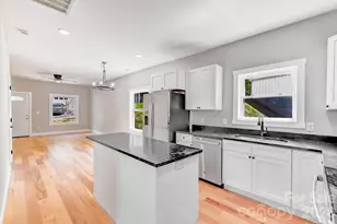 139 Northbend Dr, Asheville, NC 28804 - Photo 12
