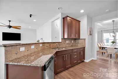 3353 Park South Station Boulevard, Charlotte, NC 28210 - Photo 20