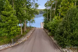 8208 Merryvale Ln, Charlotte, NC 28214 - Photo 48