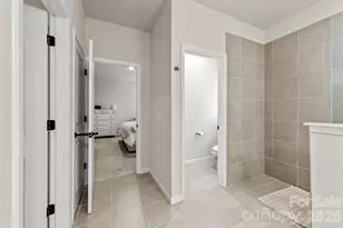 8208 Merryvale Ln, Charlotte, NC 28214 - Photo 28