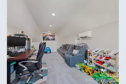 1711 Plantation Loop, Morganton, NC 28655 - Photo 24