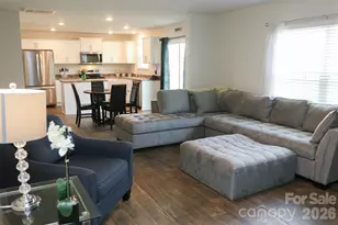 5105 Black Frst Dr, Greensboro, NC 27405 - Photo 8