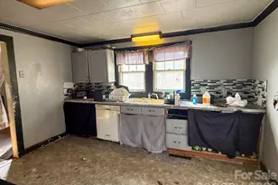 145 Dillon St, China Grove, NC 28023 - Photo 8