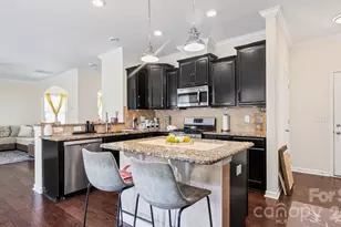 6907 Agnew Dr, Charlotte, NC 28273 - Photo 10