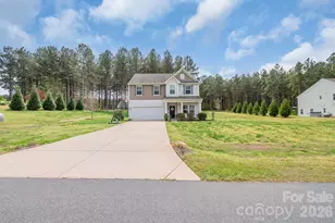 6421 Fawn Crest Dr, Waxhaw, NC 28173 - Photo 2