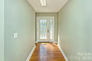 30 Valley Hill Dr, Canton, NC 28716 - Photo 8