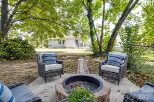 1512 Newcastle St, Charlotte, NC 28216 - Photo 26