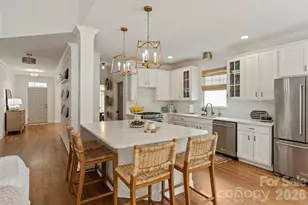 869 Stratford Run Dr, Fort Mill, SC 29708 - Photo 10