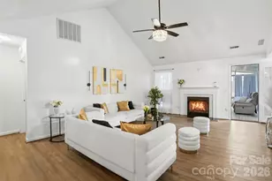 6406 Currywood Pl, Charlotte, NC 28227 - Photo 4