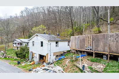 2828 Chandler Creek Road, Mars Hill, NC 28754 - Photo 6