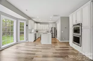 1711 Crestgate Dr, Waxhaw, NC 28173 - Photo 10