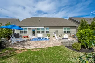 1228 Dali Blvd, Mount Holly, NC 28120 - Photo 4