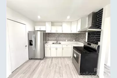 141 Short Hills Drive, Charlotte, NC 28217 - Photo 6