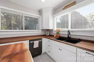 513 7th St SW, Taylorsville, NC 28681 - Photo 10