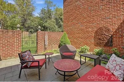 9423 Bonnie Briar Circle, Charlotte, NC 28277 - Photo 34