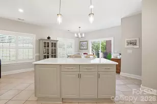 9423 Bonnie Briar Cir, Charlotte, NC 28277 - Photo 14