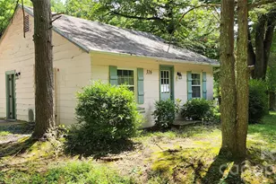 316 Warrior Mountain Rd, Tryon, NC 28782 - Photo 2