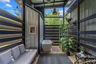 787 Ridge Rd, Marion, NC 28752 - Photo 14