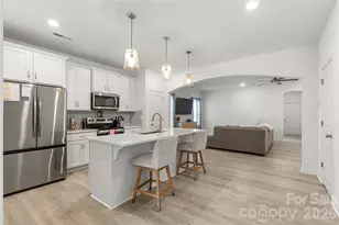 713 Candela Ct, York, SC 29745 - Photo 4