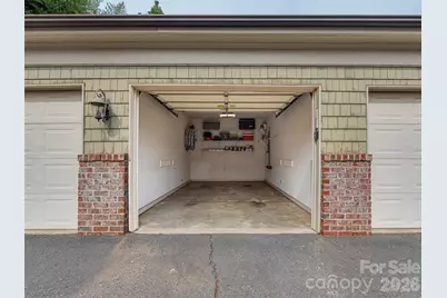 1127 Park West Drive, Charlotte, NC 28209 - Photo 22