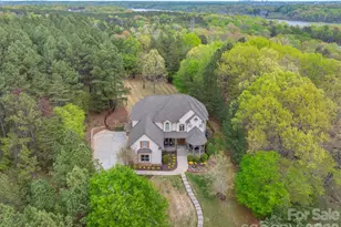 4017 Beechwood Spring Ln, Belmont, NC 28012 - Photo 2