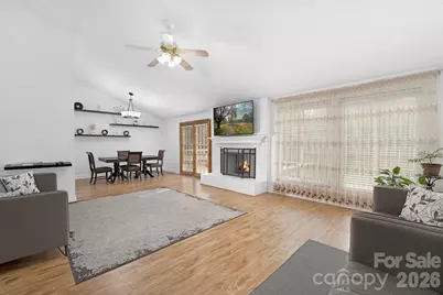 524 Regency Drive, Charlotte, NC 28211 - Photo 8