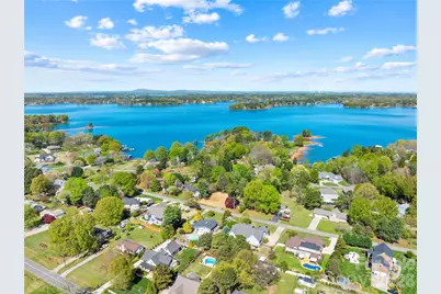 126 Aqua Drive #4, Mooresville, NC 28117 - Photo 14