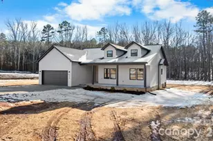 548 Car Farm Rd, Lincolnton, NC 28092 - Photo 2