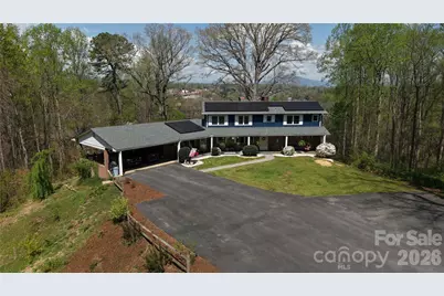 56 E Glenview Street, Marion, NC 28752 - Photo 1