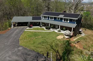 56 E Glenview St, Marion, NC 28752 - Photo 2