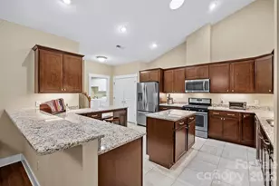 9 Brookstone Pl, Candler, NC 28715 - Photo 8