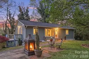 120 42nd Ave Cir NE, Hickory, NC 28601 - Photo 1