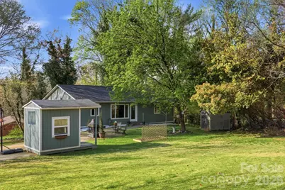 120 42nd Avenue Circle NE, Hickory, NC 28601 - Photo 6