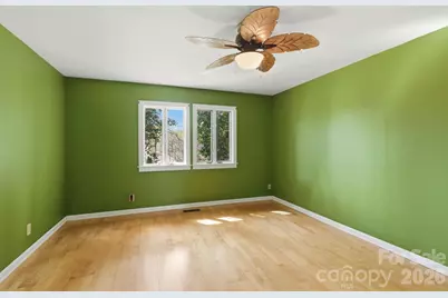 120 42nd Avenue Circle NE, Hickory, NC 28601 - Photo 32