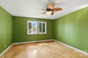 120 42nd Ave Cir NE, Hickory, NC 28601 - Photo 32