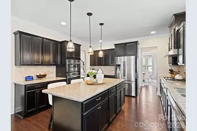 12610 Old Westbury Drive, Cornelius, NC 28031 - Photo 4