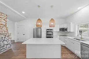 1104 Wood St, Albemarle, NC 28001 - Photo 4