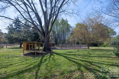 9730 Mount Holly Huntersville Road, Huntersville, NC 28078 - Photo 16