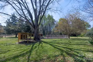 9730 Mt Holly-Huntersville Rd, Huntersville, NC 28078 - Photo 16