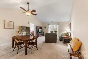 94 Foxden Dr, Fletcher, NC 28732 - Photo 14