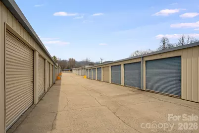 440 E State Street, Black Mountain, NC 28711 - Photo 8