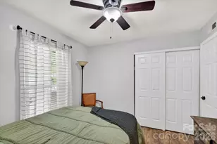 6308 Pineburr Rd, Charlotte, NC 28211 - Photo 22