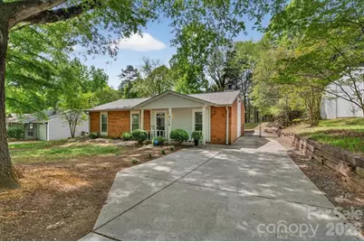 6308 Pineburr Road, Charlotte, NC 28211 - Photo 2