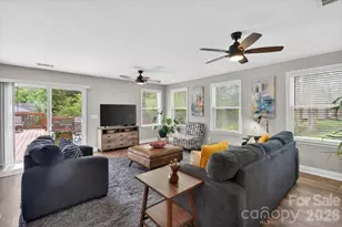 6308 Pineburr Rd, Charlotte, NC 28211 - Photo 6